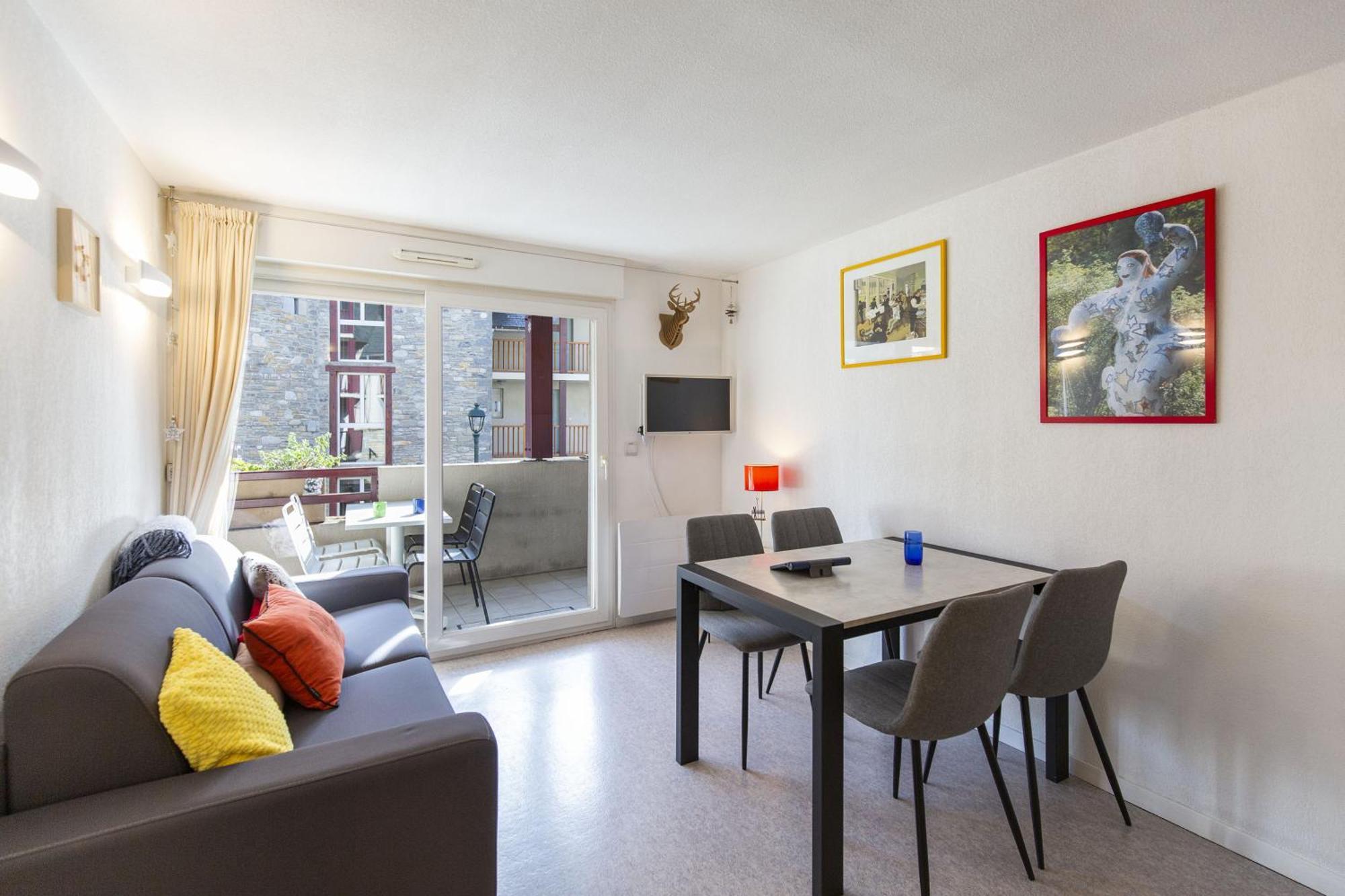 Appt 4 Pers Tout Equipe, Hypercentre Village, Fibre, Garage, Linge Fourni Saint-Lary-Soulan Exteriör bild